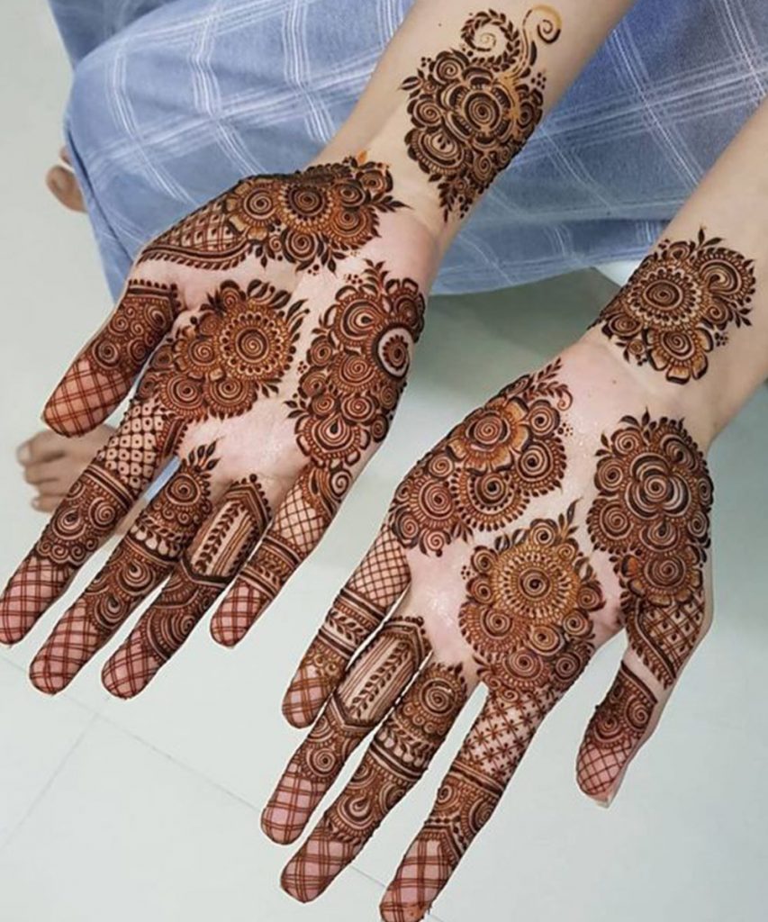 Floral Easy Arabic Mehndi Design
